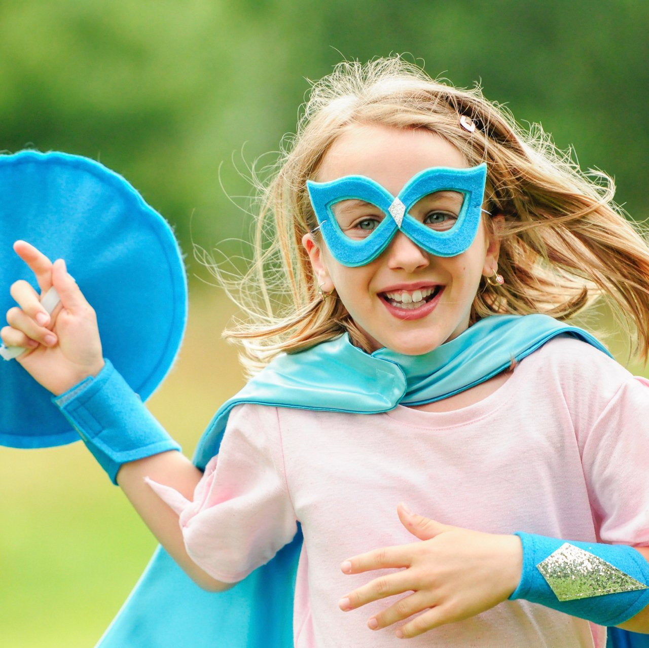 Satin cape and mask, pretend play dress-up kit for Creative Capes make believe play, personalized cape, unique gift for pretend play for toddlers