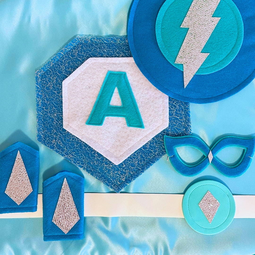 Kids cape and mask, creative gift for 3 year old, superhero costume for 4 year old girl, frozen dress-up kit, super hero cape for toddler, Everfan cape, satin dress up cape,  Elsa costume, personalized superhero cape and mask for kids, unique gift for imaginative play for 5 year old girl, pretend play for 6 year old girl, customized capes near me, playing make believe gift, childrens superhero capes made of satin and durable, superhero halloween costume for kids, highly rated gifts for 4 year old by parents