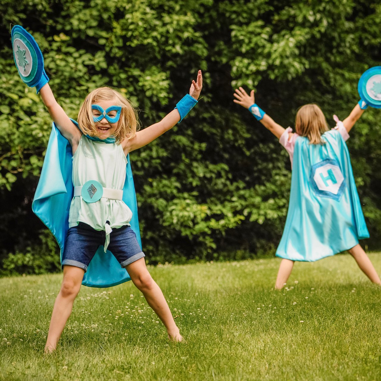 superhero cape and mask for kids, gift for the child who has everything, imaginative play gift, best gift for a toddler, get kids off screens and play outdoors, creative capes, magical childhood with a timeless gift
